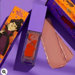 Hocus Pocus Colourpop liquid lipstick in Calming circle